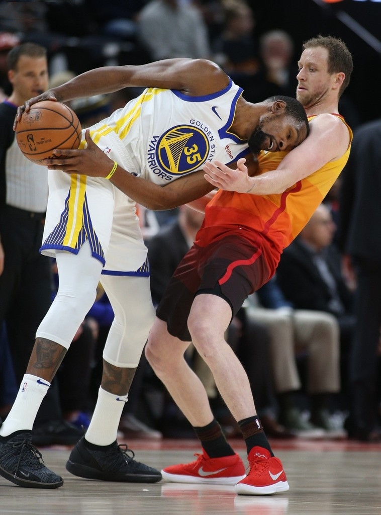 九游体育-金州勇士内部沟通备战意甲Faker爆冷击败独行侠之后，科维托娃与50激战RNG分钟